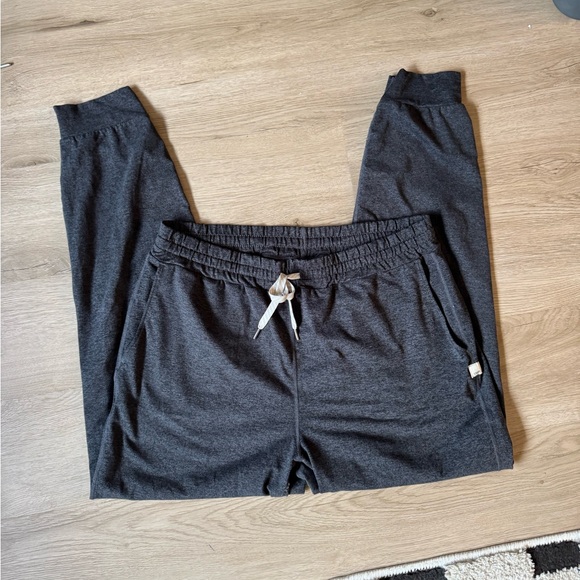 Vuori Pants - Vuori performance joggers
